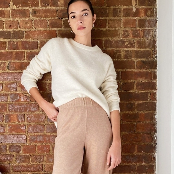 Aritzia Babaton Thurlow Sweater oak size XS /
XXS
